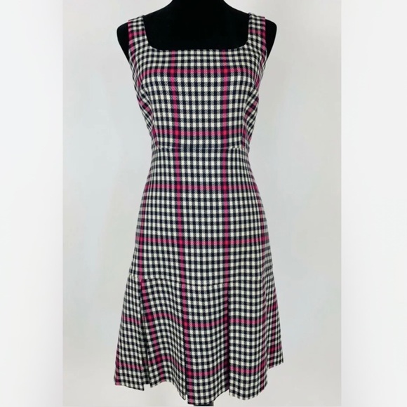 J.Crew Scoopneck Fit Flare Dress Herringbone Twill 6 - Picture 1 of 8